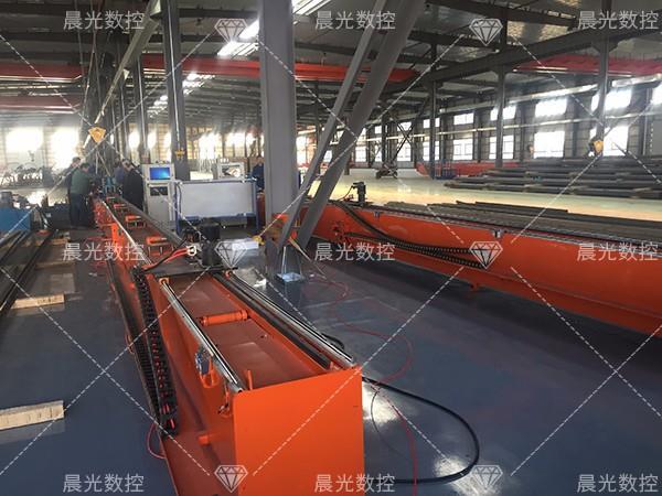 數控剪板前送料機的優勢是什么 數控剪板前送料機的優勢是什么